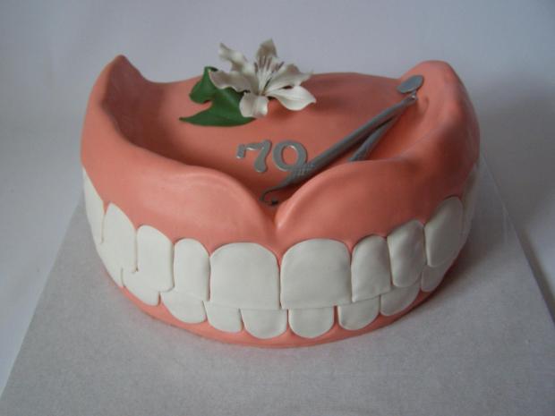 Zubky pre zubárku, torta, Narodeninové torty, Miruš 77, 1