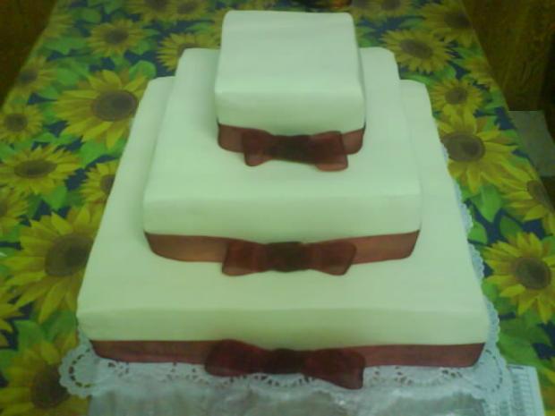 jednoducha 3 poschodova svadobnaa, torta, Svadobné torty jednoducha 3 poschodova svadobnaa, torta, Svadobné torty, Pettusa, 1