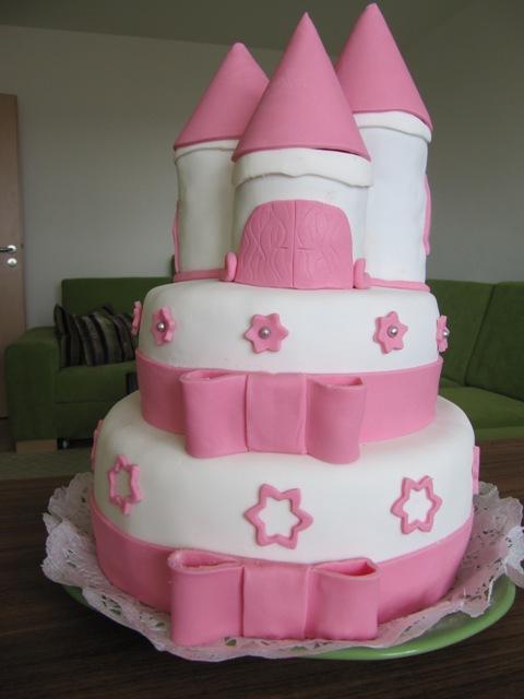 poschodový zámok pre dcéru, torta, Torty pre dievčatá, katkace, 1