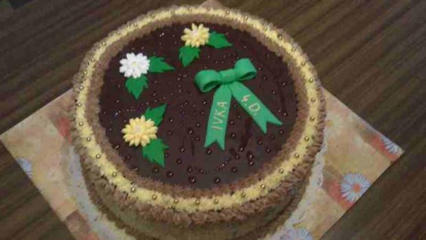 susedke k narodeninám a zároveň k stužkovej, torta, Torty - škola, stužková, Lenočka1206, 1