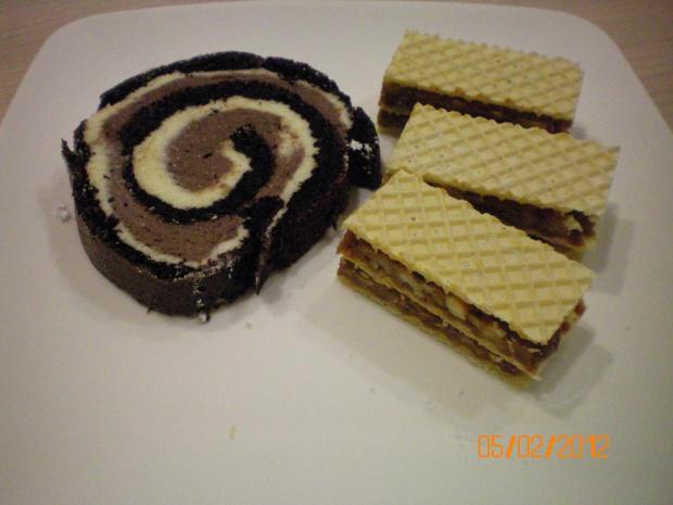 Zamatová roláda a grilážky, torta, Zákusky, Jana Nociarova, 1
