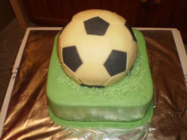 Futbalová lopta, torta, marycka, 1