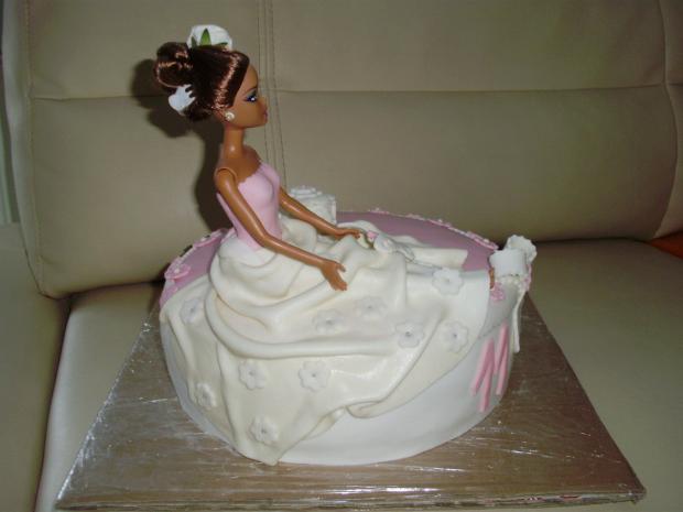 bábika z boku, torta, Torty pre dievčatá, mona20, 1