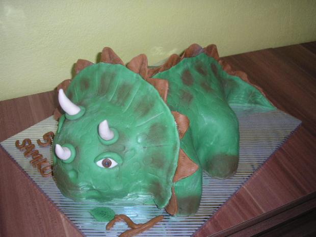 Dino (asi triceratops), torta, Torty so zvieratkami Dino (asi triceratops), torta, Torty so zvieratkami, Denideni, 1