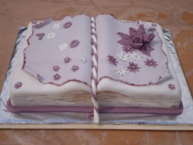 kniha vo fialovom, torta, Narodeninové torty kniha vo fialovom, torta, Narodeninové torty, marycka, 1