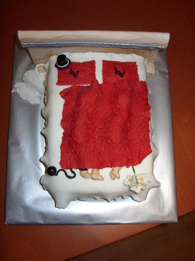 Svadobná netradičná posteľ, torta, Svadobné torty, alampa, 1