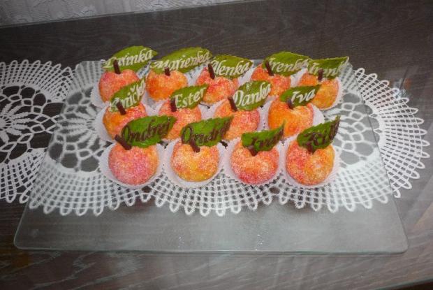 broskynky s menovkami, torta, Zákusky broskynky s menovkami, torta, Zákusky, Primilka, 1