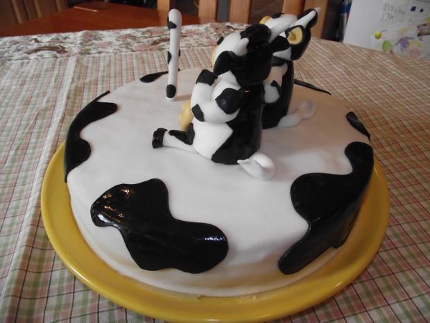 Kravickova k 1.narodeninam pre moju dceru, torta, Torty so zvieratkami, dvojicka, 1