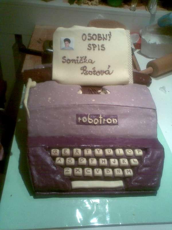 písací stroj, torta, Netradičné torty, drahomíra, 1