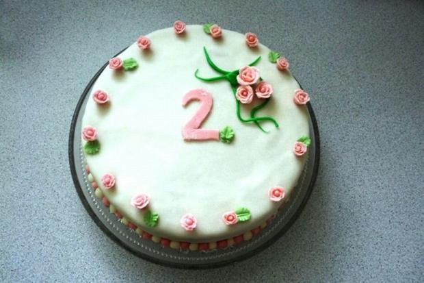 s malymi ružičkami, torta, Narodeninové torty, martazdar, 1