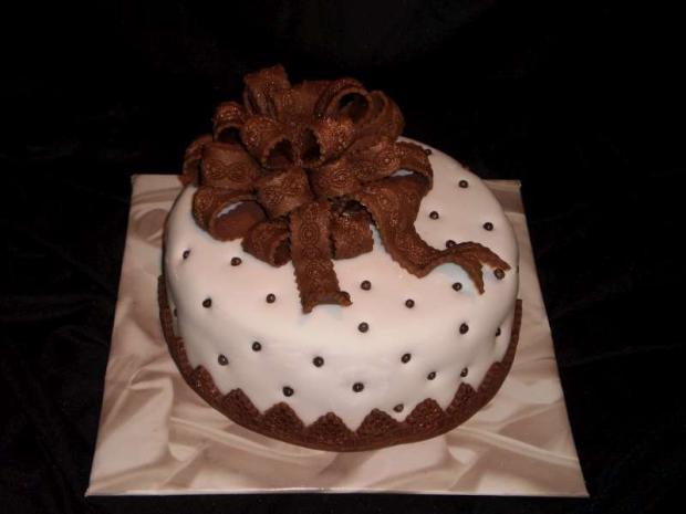 bielo hnedá, torta bielo hnedá, torta, akinom, 1