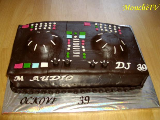 Mixážny pult M AUDIO, torta, Narodeninové torty Mixážny pult M AUDIO, torta, Narodeninové torty, MonchiTV, 1