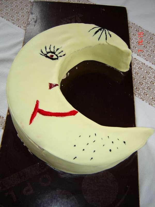 Mesiačik ku nedeľnej kávičke, torta, Ostané torty pre deti, majovka, 1