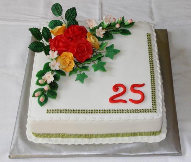 Krásnych 25, torta, Narodeninové torty Krásnych 25, torta, Narodeninové torty, miskakiska, 1
