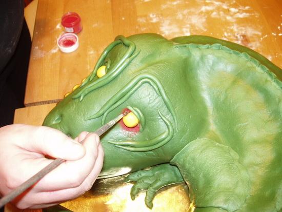T-Rex, návod, Postup na 3D torty, zabinka, 17