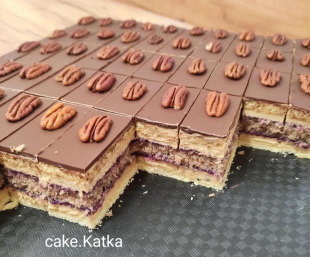 Orechovo-vanilkové rezy, recept Orechovo-vanilkové rezy, Recepty na zákusky, katarinalucanova