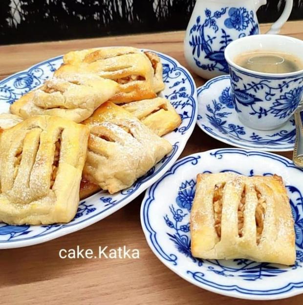Raňajkové taštičky z maslového cesta, recept Raňajkové taštičky z maslového cesta, Recepty na koláče, katarinalucanova