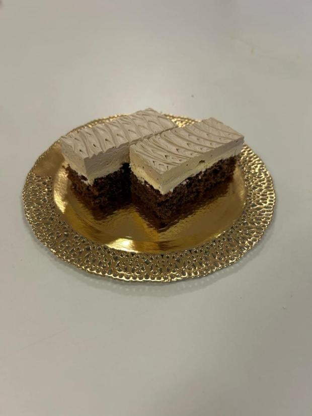 Luxusný karamelový rez, recept Luxusný karamelový rez, Recepty na zákusky, Bejč