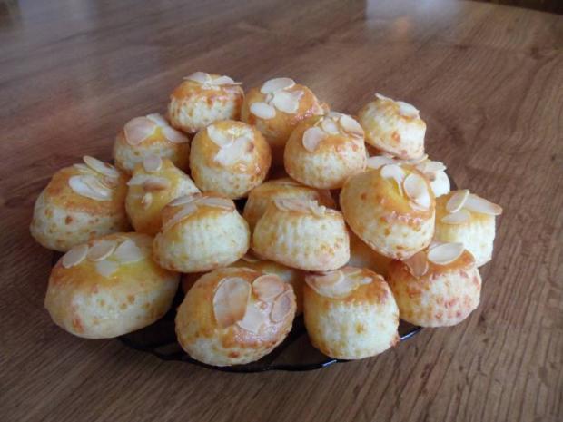 Slané syrové pagáčiky, Recepty na slané pečivo a koláče, evkala