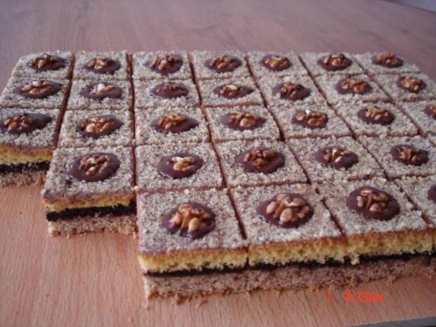 Orechové kocky, Recepty na zákusky, evkala