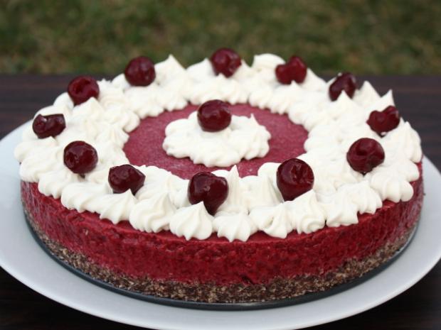 Višňová torta bez múky, cukru a pečenia, Recepty na torty, Kamila