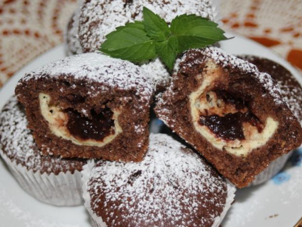 Hrnčekové muffiny s tvarohom a slivkovým lekvárom, Recepty na muffiny, melisa