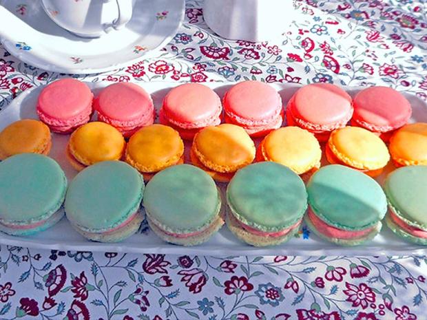 Macarons - chutné mandľové koláčiky, návod, Videopostupy pre začiatočníkov, LiViera