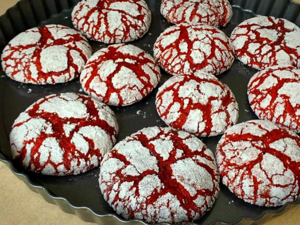 Red Velvet crinkles, Recepty na drobné pečivo, Frommykitchendotcom