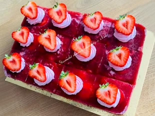 Jahodový zákusok, Recepty na zákusky, Sandra Hvilová