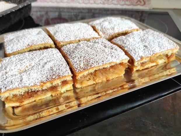Šťavnatý jablkový koláč, Recepty na koláče, cookerka