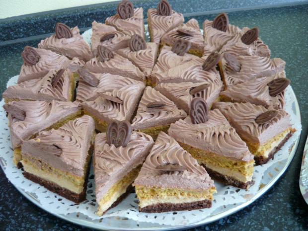 Kapučíno rezy, Recepty na zákusky, Valika475