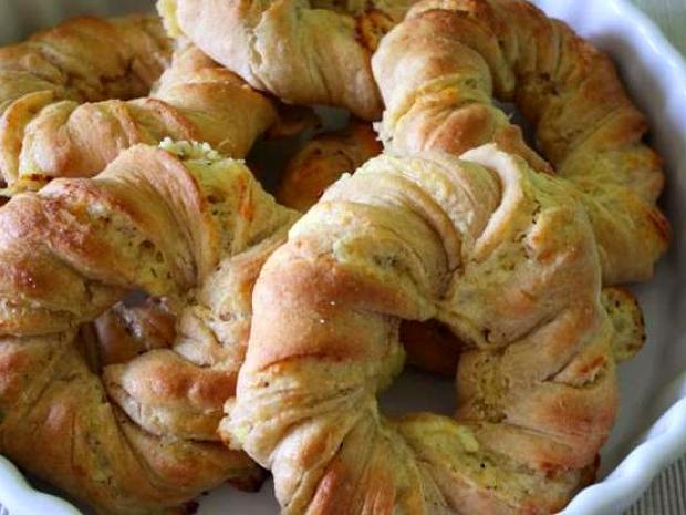 Kysnuté syrové venčeky, Recepty na slané pečivo a koláče, stanula