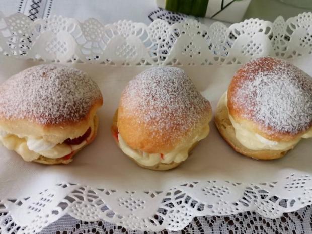 Plnené šišky pečené v rúre, Recepty na koláče, Oľga Birošová