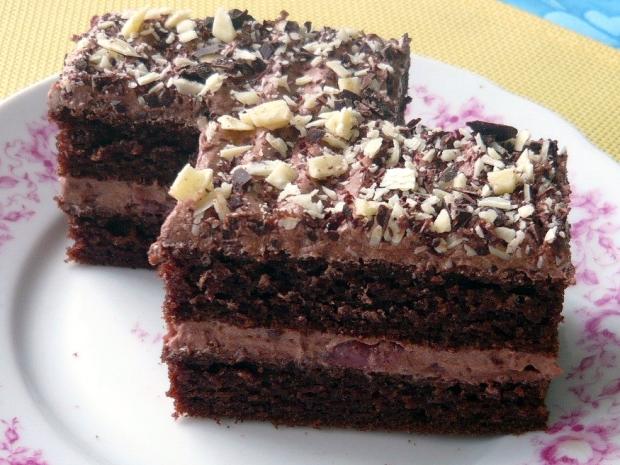 Čokoládové rezy s višňami, Recepty na zákusky, Valika475