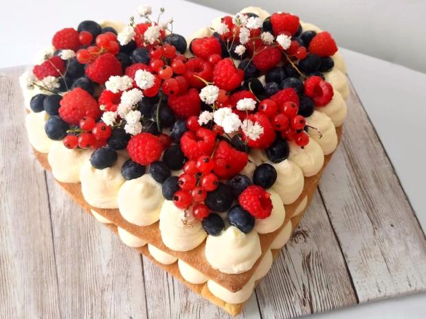 Medová torta s mascarpone, Recepty na torty, katarinalucanova