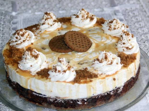 Torta s karamelovými sušienkami, Recepty na torty, melisa