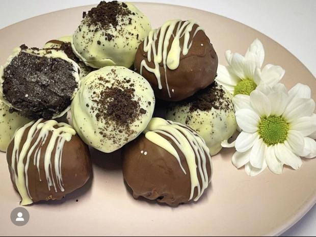 Nepečené oreo guľky, Recepty na nepečené zákusky, Frommykitchendotcom