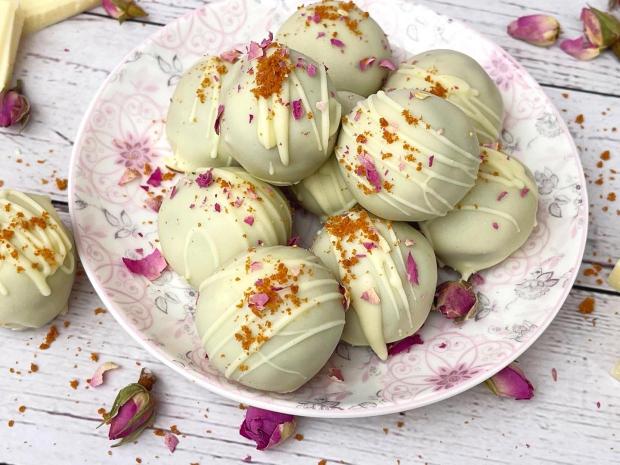 Nepečené Lotus guľky, Recepty na nepečené zákusky, Frommykitchendotcom