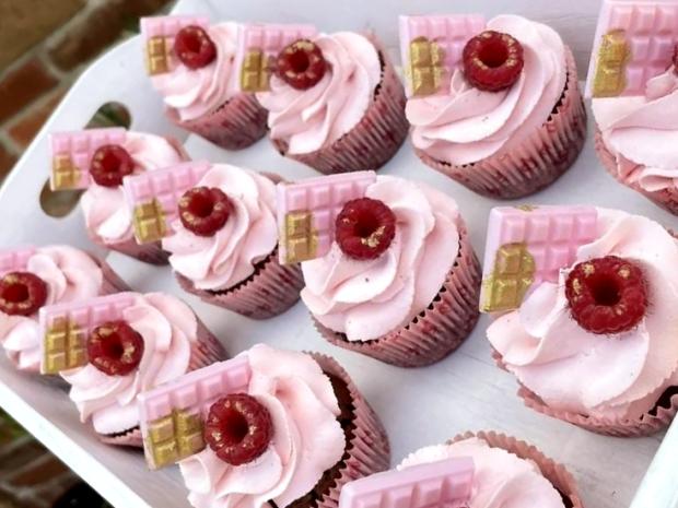 Čokoládové cupcakes s malinovým krémom , Recepty na muffiny, sem_tam_upeciem