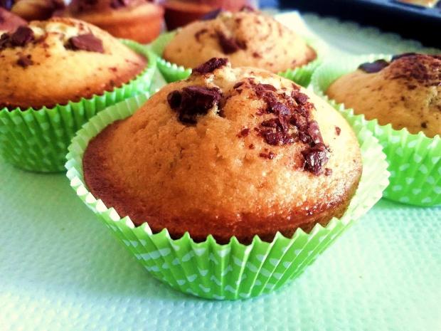 Čokoládové muffiny s príchuťou prírodnej vanilky, Recepty na muffiny, sedita321321