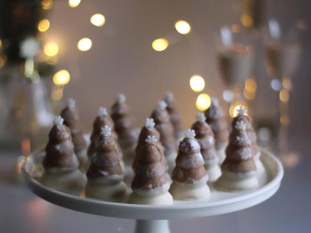 Nepečené stromčeky plnené Baileys likérom✨️, Recepty na nepečené zákusky, Daniela Glöckner Švajdová
