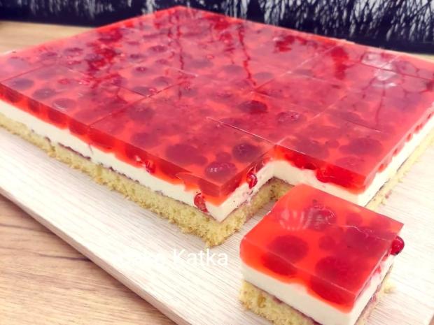 Tvarohové želé kocky s malinami a ríbezľami , Recepty na zákusky, katarinalucanova