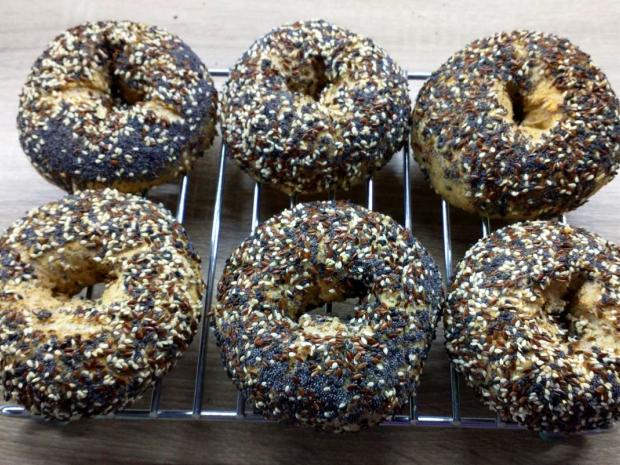 Bagel z cottage syra, Recepty na slané pečivo a koláče, Zuzanka 311