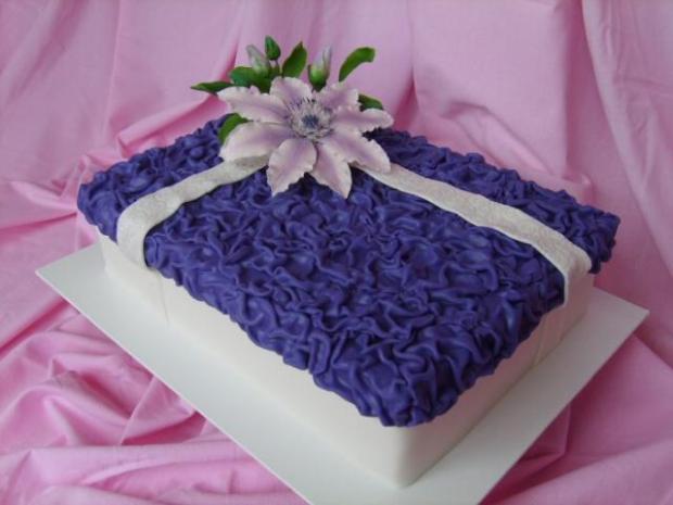 Torta krabica - vrchnák ako pokrčená látka, návod, Iné ozdoby, dekorácie, gabikanav
