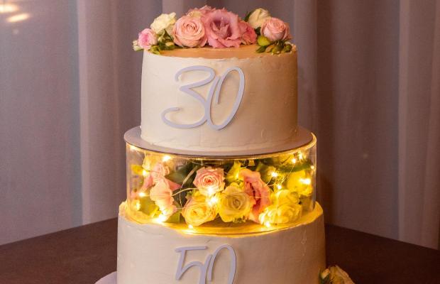 Poschodová torta s medziposchodím, torta, Iva Gašpar